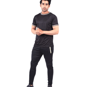 Derniers ensembles de survêtements d'été en polyester 100% pour hommes, ensembles de t-shirts et de pantalons slim pour hommes à vendre - Product Image 1