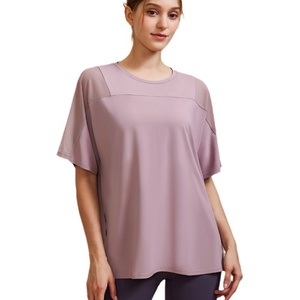 Ropa deportiva para mujer Camiseta de Yoga de manga larga y manga corta OEM ODM de empalme de malla de verano - Product Image 1