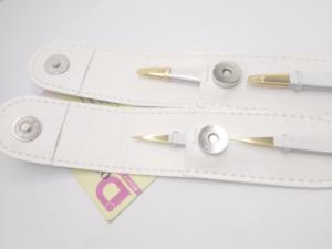 Vente en gros de pinces à épiler pour sourcils à pointe pointue et durable en or, étui en cuir artificiel de bonne qualité, couleur blanche - Product Image 2