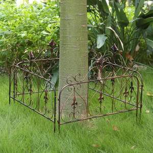 Barrière de sécurité en métal noir facile à assembler pour plantes de jardin Barrière de protection en fer - Product Image 1