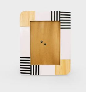 Cadre photo en incrustation de résine de conception artistique de qualité supérieure fait à la main exclusif pour la maison ou le bureau de luxe - Product Image 1