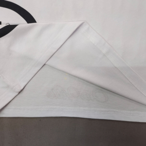 เสื้อยืดผู้ชายแขนสั้นเปิดไหล่เสื้อยืดผ้าฝ้ายสีขาวลำลองไซส์ใหญ่100% ออกแบบโลโก้ได้ตามต้องการ - Product Image 5