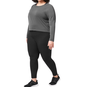 Ensemble de yoga superposé grande taille avec tissu extensible doux, coupe superposée décontractée, vêtements de sport confortables pour la détente et l'activité, pour femmes - Product Image 5