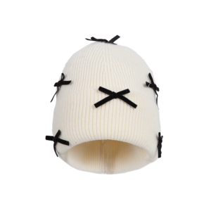 Bonnet en tricot avec nœud pour femme – Hiver, doux, en acrylique, chaud, extensible, avec joli ruban, confortable, tendance, pour l'extérieur - Product Image 1