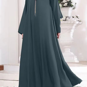 Vêtements islamiques personnalisés Robe musulmane pour femmes Abaya en quantité en vrac 2025 Nouveaux vêtements islamiques Abaya à manches longues pour femmes musulmanes - Product Image 1