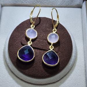 Calcédoine Aqua plaquée or en argent sterling 925 et pierre précieuse d'améthyste africaine Boucles d'oreilles classiques uniques faites à la main - Product Image 2