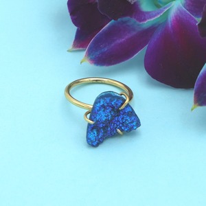 Bague Druzy paon à la mode en plaqué or accessoire de mode réglable pour les femmes adaptées à un usage quotidien - Product Image 1