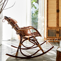Chaise à bascule en rotin tissé à la main