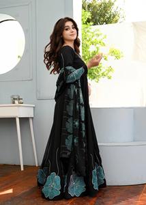 Vente en gros Salwar Kameez costume pakistanais prêt-à-porter brodé pour les femmes Eid Festival musulman robe ethnique OEM du Pakistan - Product Image 4