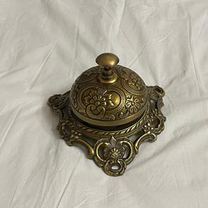Laiton Antique Hôtel Table Réception Cloche Bureau Service D'appel Cloche Maison & Bureau Utilisé Bureau Cadeau En Laiton Fait Table Cloches - Product Image 6