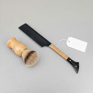 Rasoir droit industriel en acier inoxydable noir SAZ ENTERPRISES BR-02, lame à pointe clip, manche en cuir et bois, lame pleine longueur - Product Image 3