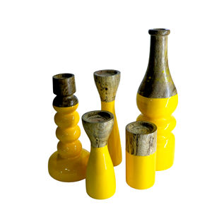 Bougeoir élégant de table en bois Meena Coating Design Bougies coniques Lanternes pour Noël Bougeoirs en bois Stratifié - Product Image 6