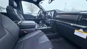 Ford F-150 Raptor R Usado 2025 - Product Image 4