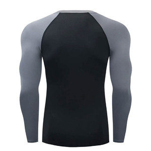 Camiseta Deportiva de Compresión para Gimnasio, Diseña Tu Propio Logotipo, Camiseta de Compresión con Sublimación Personalizada a Precio de Mayoreo - Product Image 2