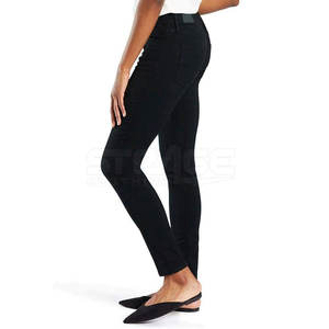 Pantalon en jean décontracté à coupe droite et confortable, 100% coton, couture durable et écologique, pour un usage quotidien - Product Image 2