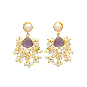 Vintage belle laiton 24K plaqué or blanc perle d'eau douce minceur réglage longue suspension goujon tous les jours boucle d'oreille femmes - Product Image 1