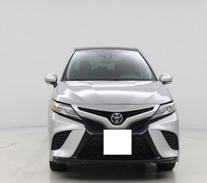 Toyota Camry XSE 2018 d'occasion, conduite à gauche/droite - Product Image 3