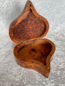 Moroccan Style X <b>Large</b> Heart <b>Box</b> Jewellery <b>Storage</b> <b>Box</b> in Araar French Polished - Product Image 3