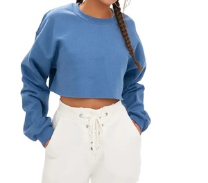 Ensemble sweat-shirt court et short au-dessus du genou pour femme, imprimé par transfert thermique, confortable et élégant, collection hiver 2026 - Product Image 2