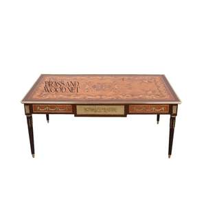 Mesa de Centro Rectangular de Lujo con Incrustaciones de Madera, Adornos de Latón Antiguo y Marquetería Floral para Salas de Estar Clásicas - Product Image 1