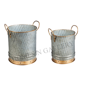 Wholesale Hot Selling Rustic Metal <b>Large</b> Galvanized Planter Garden Accessories Antique Finishing <b>Large</b> Planters Pots Set of 4 - Product Image 5