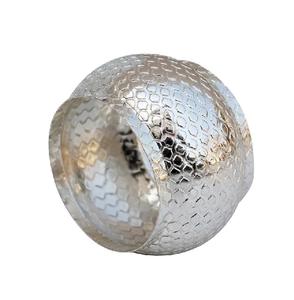 Distributeur de serviettes personnalisé, support de mouchoirs, finition nickelée à la main, forme ronde avec design martelé pour les fêtes et le dîner - Product Image 1