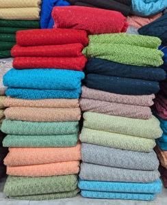 Tissu en polyester Mono Net avec broderie Schffily pour déguisements indiens et pakistanais - Product Image 3