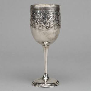 BlessedCup Calice sacré Verre à vin en laiton antique Gobelet artisanal pour usage liturgique et cérémonies d'église traditionnelles - Product Image 3