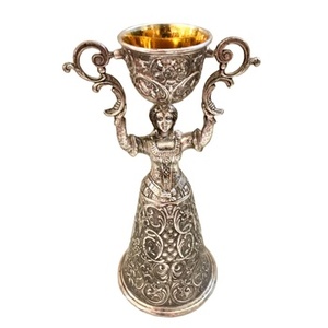 Gobelet en métal en laiton de conception antique couleur argent poli de haute qualité idéal pour boire du vin Bar et fournitures de vin - Product Image 1