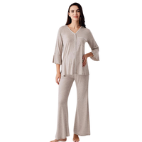Pyjamas en coton biologique pour femmes, ensemble de vêtements de détente doux et respirants, fabricant de vêtements de nuit écologiques et durables au Vietnam