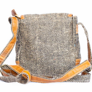 Sac à main portable de luxe pour femme, style vintage bohème, en coton et cuir, avec broderie, confortable et élégant - Product Image 3