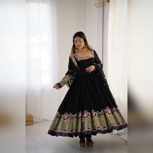 Elegant Embroidered Sequence Designer Anarkali <b>Three</b> Piece Set Heavy Georgette Luxury Gown Wedding Sponsor - Product Image 2