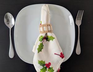 Porte-serviettes en rotin moderne et élégant pour la table de cuisine, l'affichage et l'utilisation quotidienne à la salle à manger avec un charme rustique en provenance d'Inde - Product Image 6