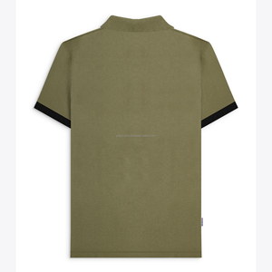 เสื้อโปโลผู้ชายสำหรับตีกอล์ฟ ผ้าซับเหงื่อ แห้งเร็ว ยืดหยุ่นได้ รับผลิตโลโก้ตามสั่ง OEM แบรนด์ส่วนตัว ผู้ผลิตขายส่ง - Product Image 3