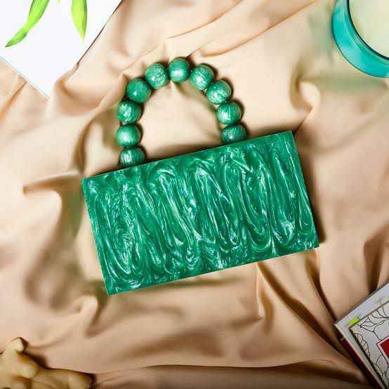 New Design Handmade Resin Clothe Hand Bag with Customized Color and Design Women's Clutches for Wedding Home Party