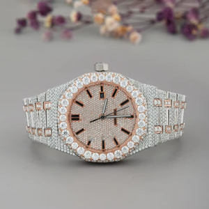 นาฬิกาฮิปฮอปสุดหรู Icedout ประดับเพชรโมอิสซาไนต์ VVS เครื่องควอตซ์ ผ่านการทดสอบเพชร หน้าปัดกระจก สายหนัง - Product Image 1