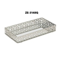 Plateau de service alimentaire rustique en métal fait main, vaisselle décorative de style ferme pour cuisine, sûr, avec corde, style bohème