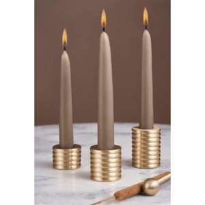 Bougeoir design en laiton avec artisanat traditionnel pour ajouter une touche d'élégance aux intérieurs de maisons modernes et vintage - Product Image 3