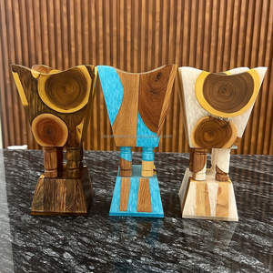 Brûleur de Bakhoor élégant en résine et en bois de meilleure qualité pour l'aromathérapie religieuse et domestique faite à la main d'Inde - Product Image 3