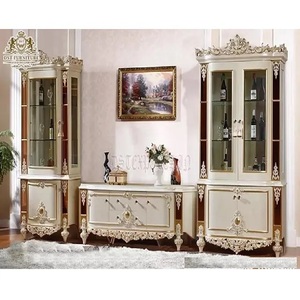 Hand gefertigte Luxus-TV-Einheit im italienischen Stil mit Schränken Europäische Carving-TV-Ständer mit Curios Classic-TV-Schrank zum Leben