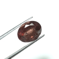 Grenat naturel à changement de couleur pierre précieuse ovale à facettes pour la fabrication de bijoux