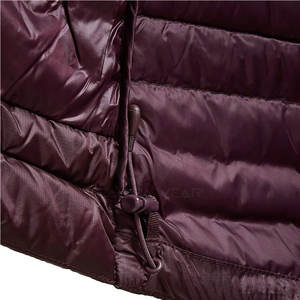 แจ็คเก็ตพัฟเฟอร์ผ้าแคนวาสคุณภาพพรีเมียม ขายดี อบอุ่น สวมใส่สบายสำหรับผู้ชาย มีโลโก้ด้านหน้า สำหรับขายออนไลน์ - Product Image 4