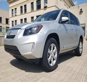AUTOS USADOS DE ALTO RENDIMIENTO 2013 R.A.V.4EV - Product Image 3