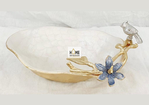 Cuenco redondo chapado en oro de aluminio de calidad y diseño exclusivo con base y atractivo cuenco de diseñador de flores para servir y decorar - Product Image 6