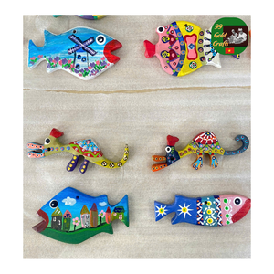 Figurine de poisson en bois, poisson en bois peint sculpté à la main Art populaire rustique côtier Style africain mexicain décor à la maison nautique - Product Image 2