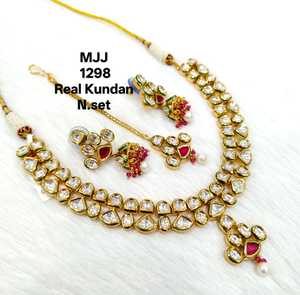 Collier de mariée Kundan de style vintage du fournisseur indien pour les collections de mariée sud-asiatiques disponibles au prix d'usine - Product Image 4