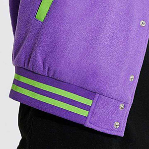 Chaqueta Universitaria Morada y Verde para Hombre, Diseño de Palmera Bordada en la Espalda, Cierre de Botones a Presión, Estilo Casual - Product Image 5
