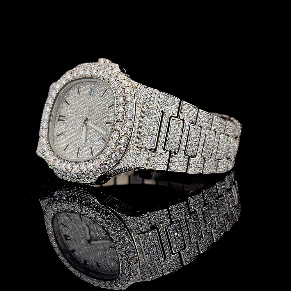 Comme le montre l'image