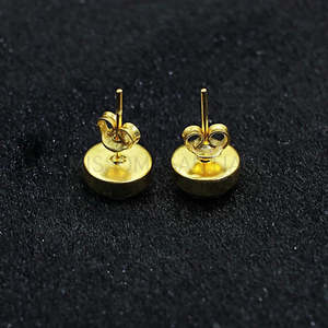 Venta al por mayor Rainbow Moonstone Stud Pendientes Joyas de piedras preciosas chapadas en oro - Product Image 2