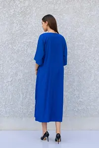 Vestido Kaftan Azul al Precio Más Bajo del 2026 con Bordado de Hamsa y Ojo Turco, Estilo Boho, Largo Midi, Mangas Medias - Product Image 3